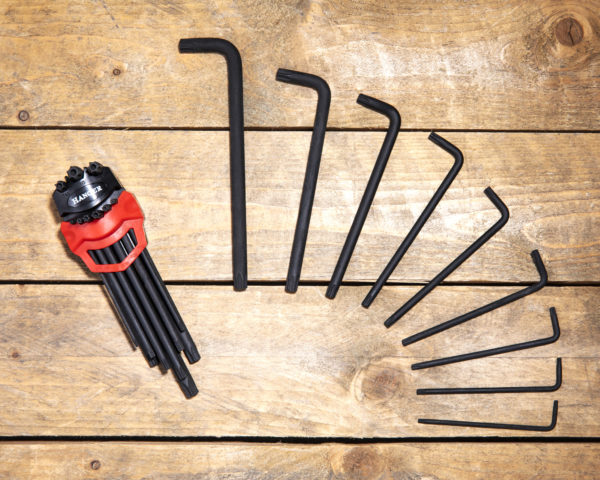 Jeu de 9 clés mâles étoile percée noires HANGER 250117 – Image 9